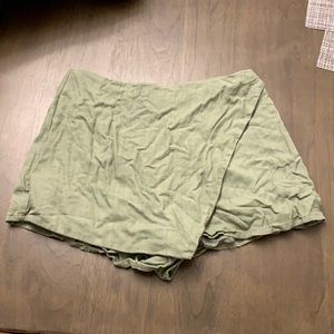 Princess Polly green skort